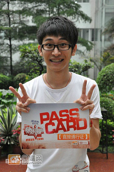 最新谭佑铭(Jackie Tam、Jaki)在2010年《快乐男声》中的壁纸