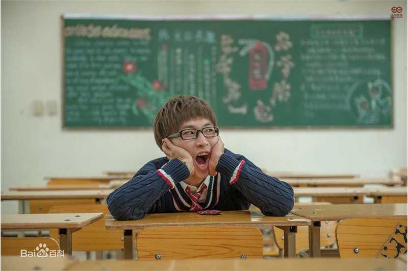 谭佑铭(Jackie Tam、Jaki)最新专辑《赖校生》图集