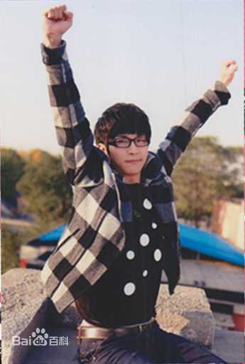 谭佑铭(Jackie Tam、Jaki)最优质报纸杂志相册