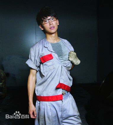 谭佑铭(Jackie Tam、Jaki)最优质报纸杂志相册