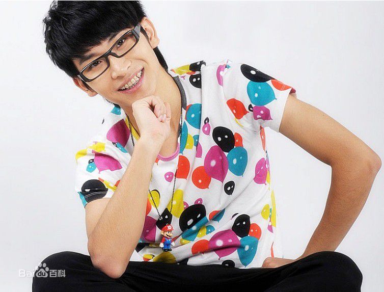 谭佑铭(Jackie Tam、Jaki)最优质报纸杂志相册