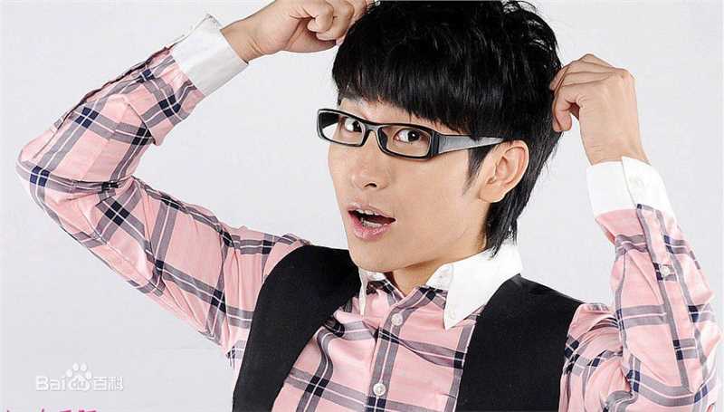 谭佑铭(Jackie Tam、Jaki)最优质报纸杂志相册