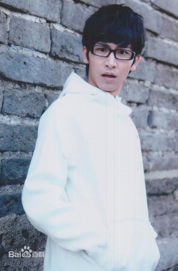 谭佑铭(Jackie Tam、Jaki)最优质报纸杂志相册