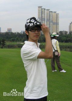 谭佑铭(Jackie Tam、Jaki)生活照壁纸壁纸