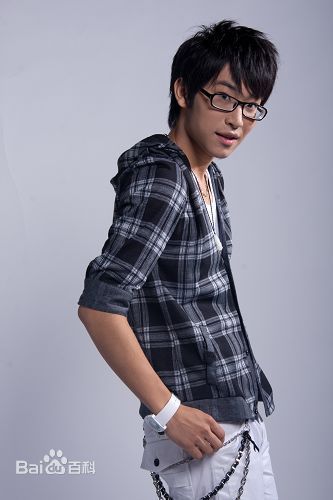 谭佑铭(Jackie Tam、Jaki)微博贴图壁纸壁纸