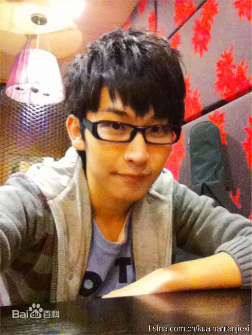 谭佑铭(Jackie Tam、Jaki)微博贴图壁纸壁纸