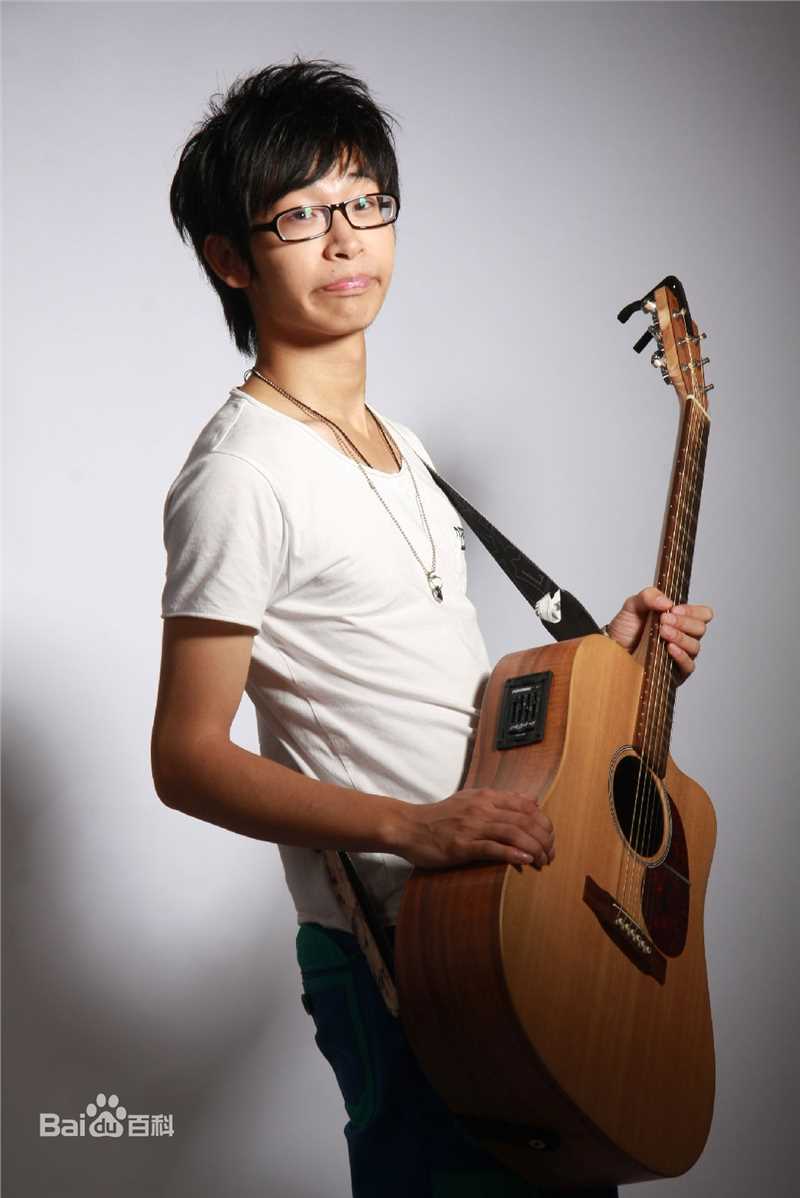 谭佑铭(Jackie Tam、Jaki)微博贴图壁纸壁纸