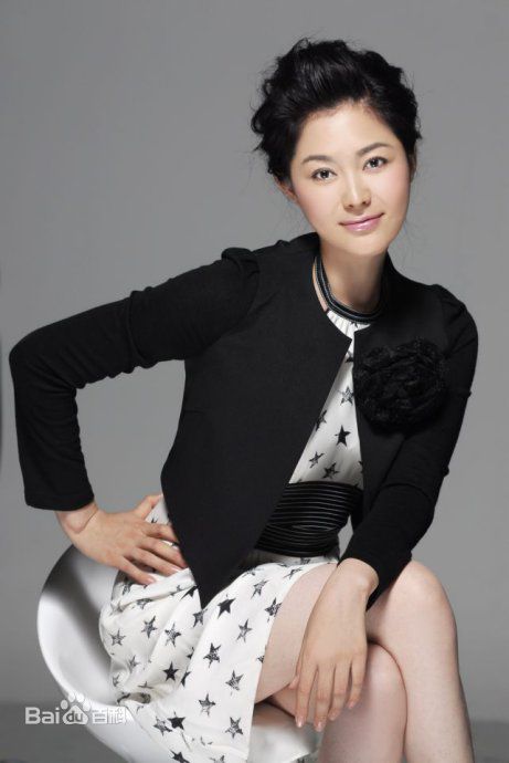 汪裴(wangpei)演员素颜照壁纸