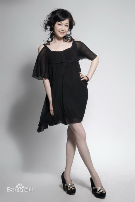 汪裴(wangpei)演员素颜照壁纸