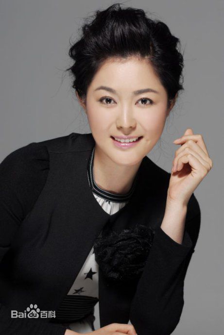 汪裴(wangpei)演员素颜照壁纸