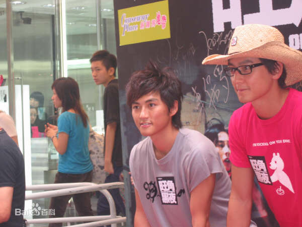 最优质梁俊一(Anson)在出席《旺角黑夜》的宣传活动中的相册