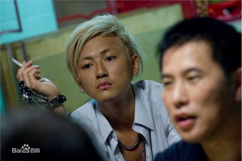 梁俊一(Anson)现代戏路前后照片