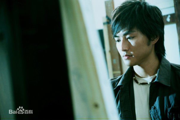 梁俊一(Anson)现代戏路前后照片