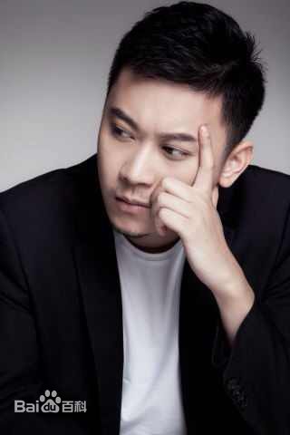 田羽生导演前后照片