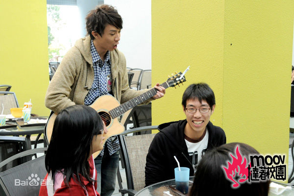 张继聪(Louis Cheung)出席活动照素颜照相册