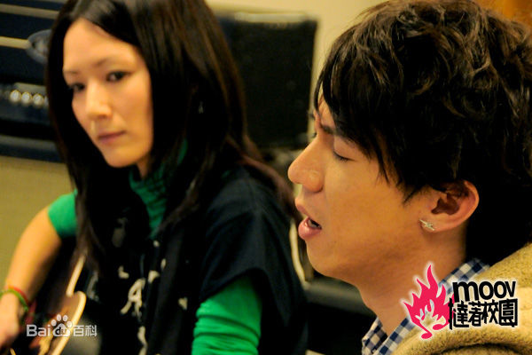 张继聪(Louis Cheung)出席活动照素颜照相册