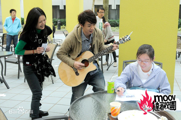 张继聪(Louis Cheung)出席活动照素颜照相册