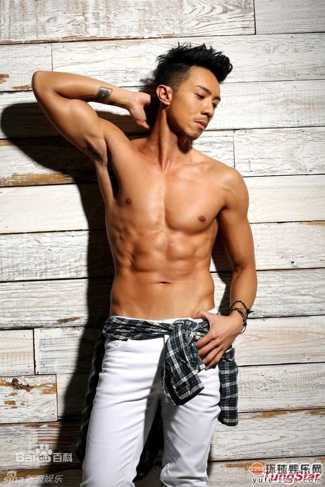 张继聪(Louis Cheung)肌肉照图片图册