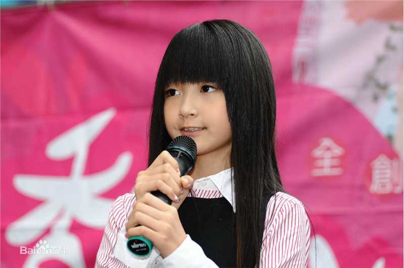 许雅涵(Candy)演出照片前后照片