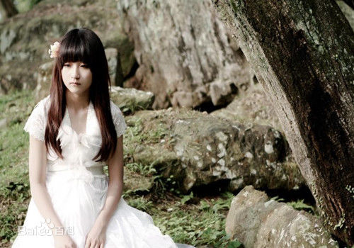 许雅涵(Candy)代言国外网游图片图集