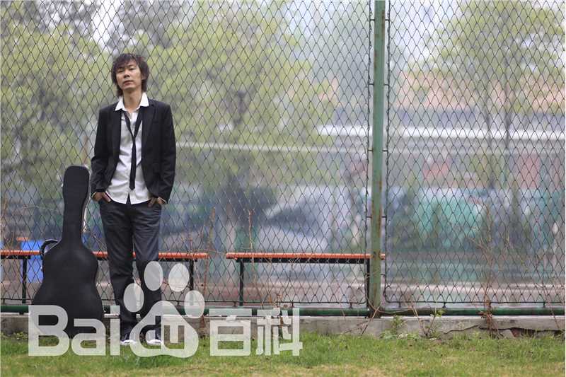 谭华(Tan Hua)音乐人前后照片