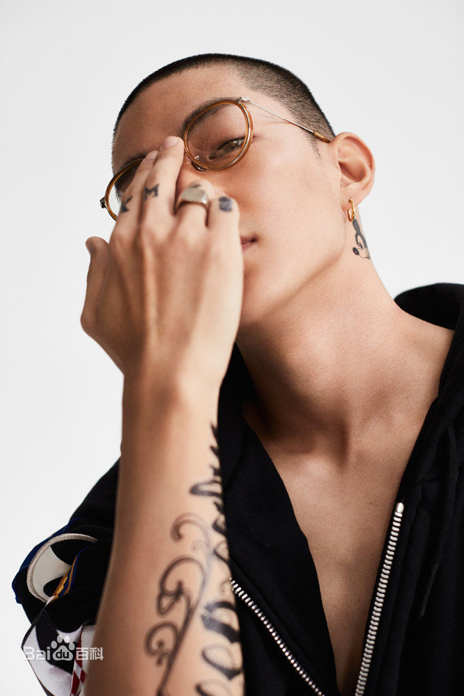 屈楚萧最优质相册