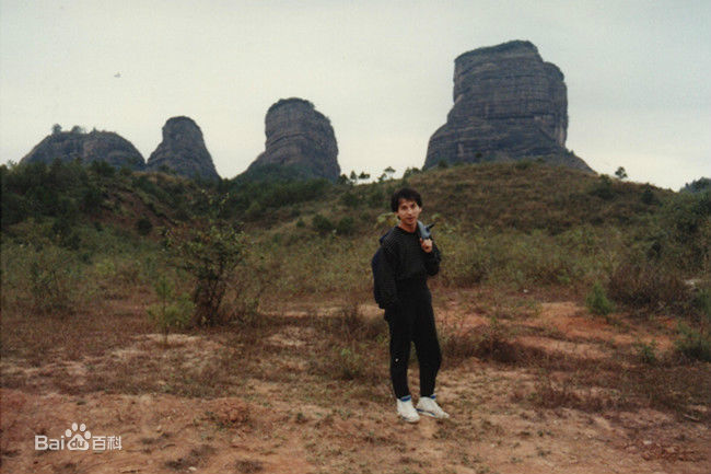 曹荣(Wing)电影《霸王卸甲》最新剧照