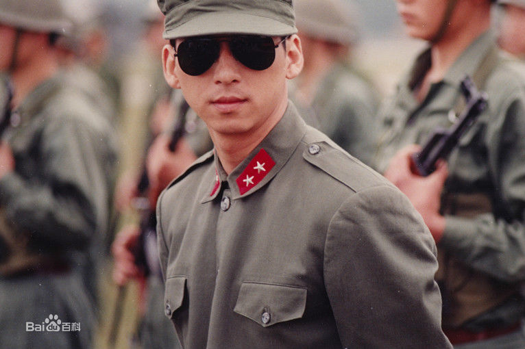 曹荣(Wing)电影《霸王卸甲》最新剧照