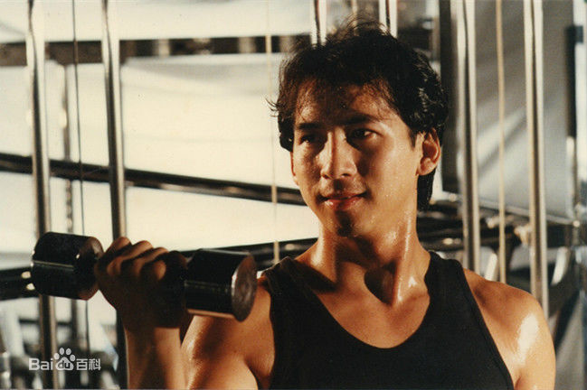 曹荣(Wing)《Health  club》精选剧照