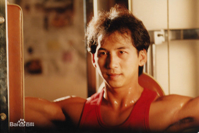 曹荣(Wing)《Health  club》精选剧照