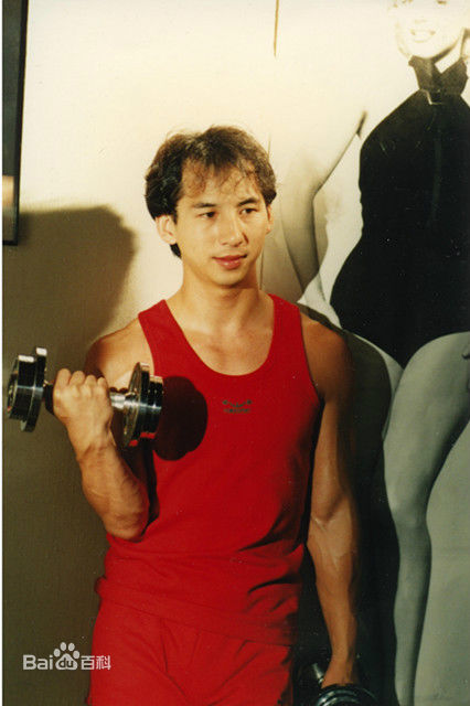 曹荣(Wing)《Health  club》精选剧照