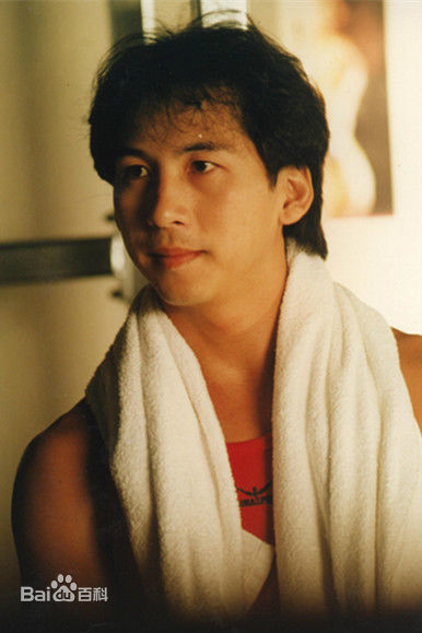 曹荣(Wing)《Health  club》精选剧照