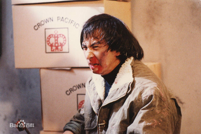 曹荣(Wing)《血裸》精选剧照