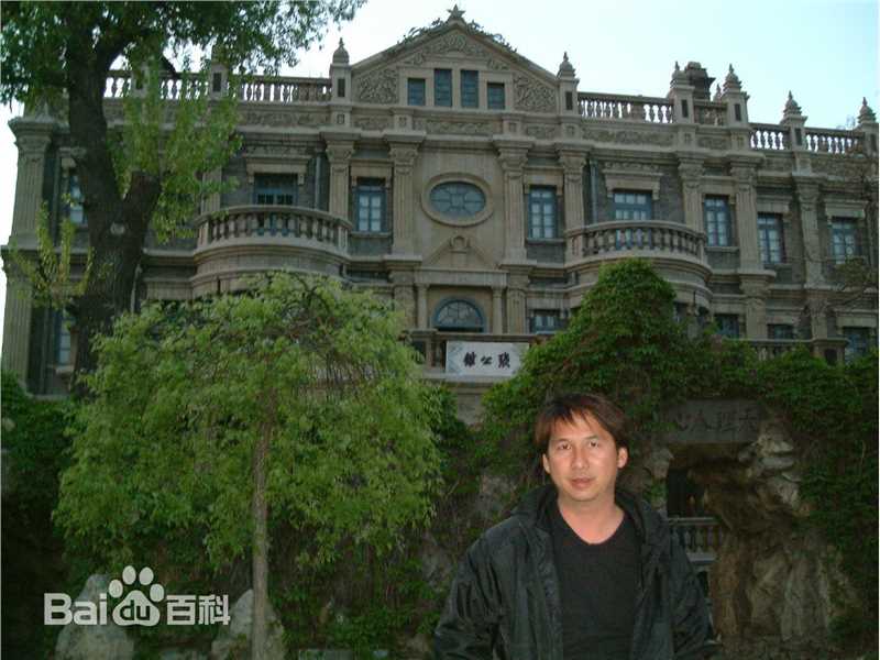 最全曹荣(Wing)在《关东英雄》工作照中的壁纸