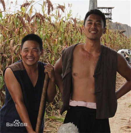 高清来喜性感图片