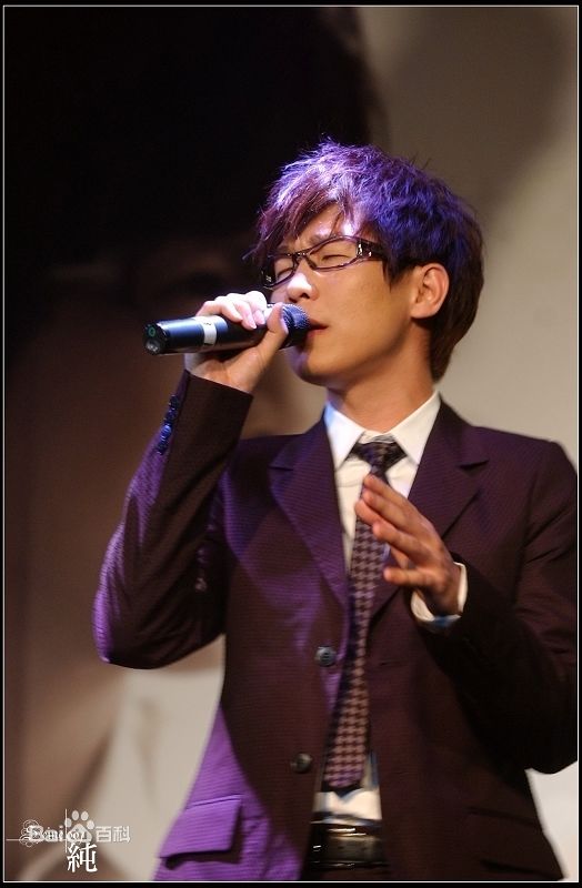 黄品冠(Victor Wong，Pin Kuan)品冠演出照壁纸壁纸