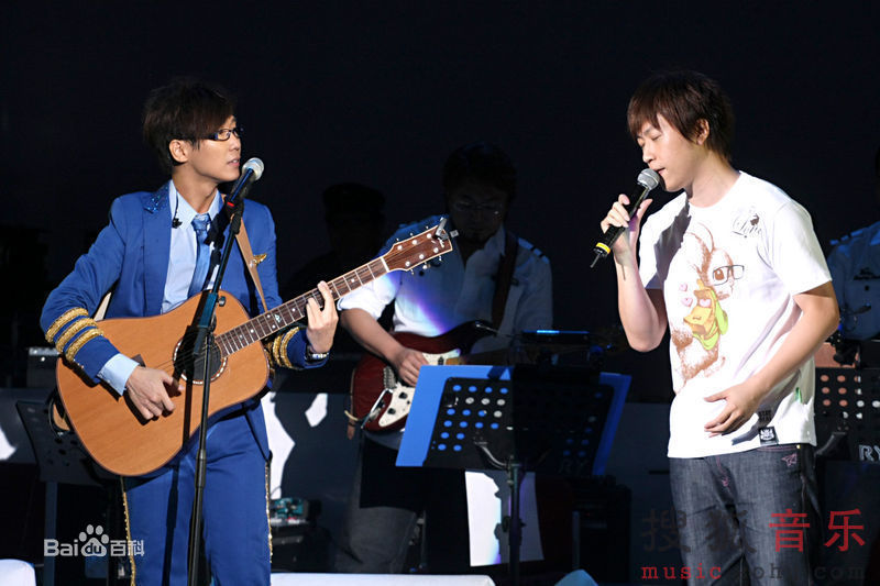 黄品冠(Victor Wong，Pin Kuan)品冠演出照壁纸壁纸