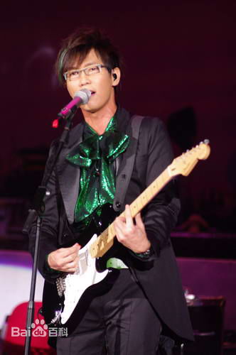 黄品冠(Victor Wong，Pin Kuan)品冠演出照壁纸壁纸