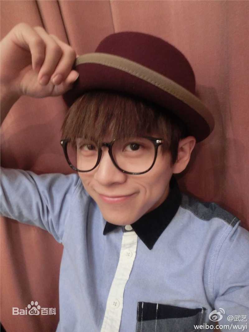 武艺(Philip Wu/Philip Lau)生活中的壁纸壁纸