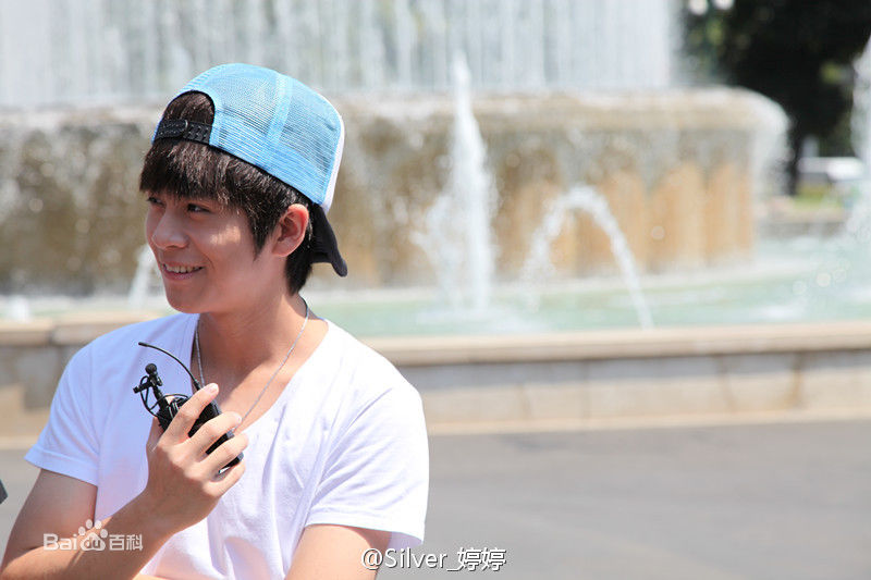 武艺(Philip Wu/Philip Lau)生活中的壁纸壁纸