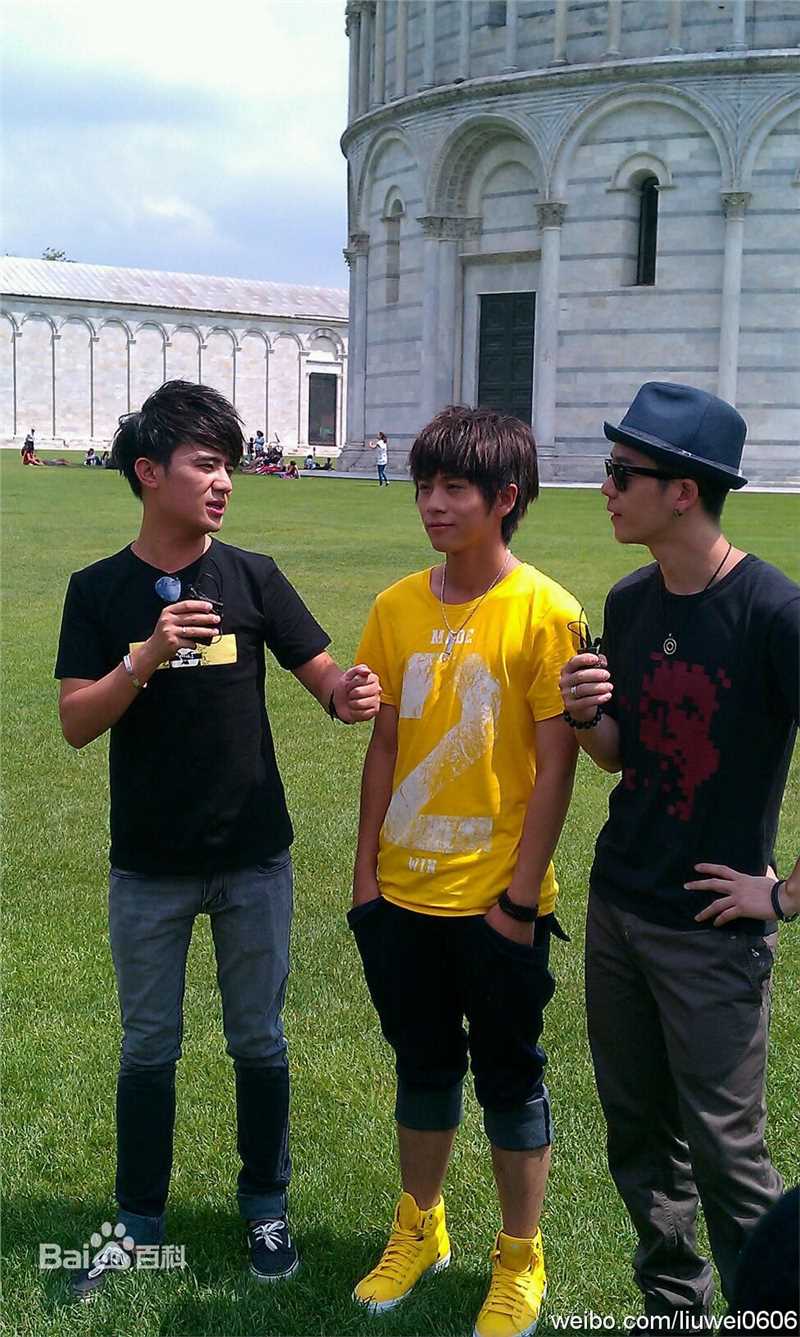 武艺(Philip Wu/Philip Lau)生活中的壁纸壁纸