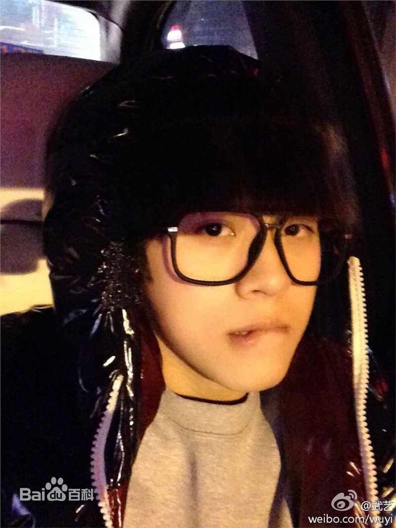 武艺(Philip Wu/Philip Lau)生活中的壁纸壁纸