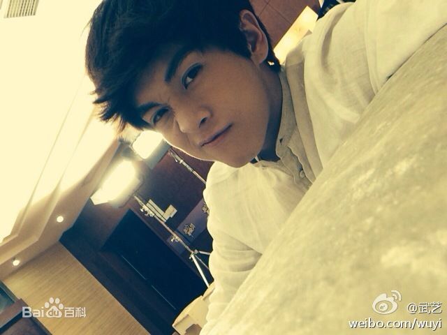 武艺(Philip Wu/Philip Lau)生活中的壁纸壁纸