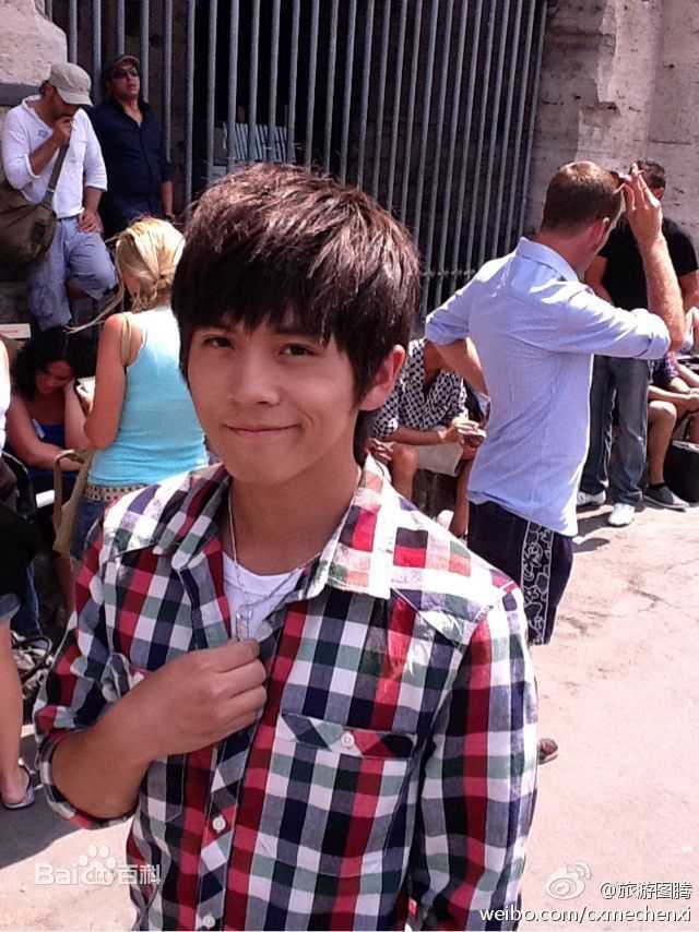 武艺(Philip Wu/Philip Lau)生活中的壁纸壁纸