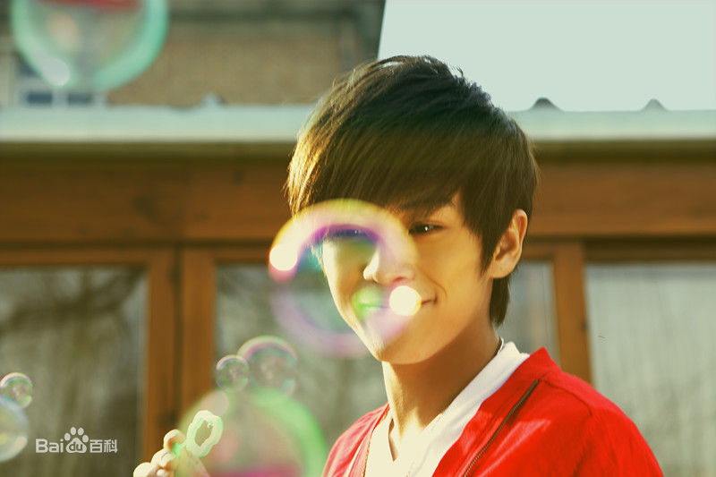 武艺(Philip Wu/Philip Lau)·见习爱图集壁纸壁纸