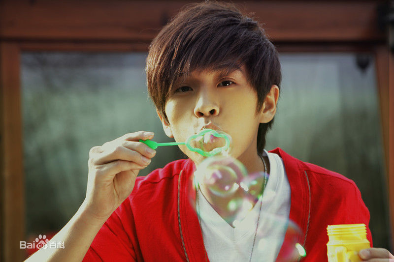 武艺(Philip Wu/Philip Lau)·见习爱图集壁纸壁纸