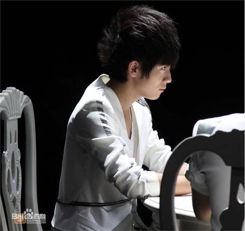 精选武艺(Philip Wu/Philip Lau)在《快乐男声》比赛中的图册