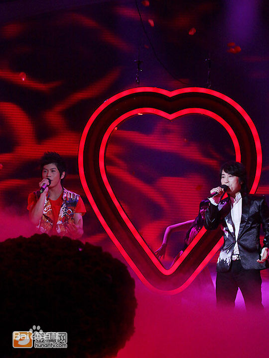 精选武艺(Philip Wu/Philip Lau)在《快乐男声》比赛中的图册