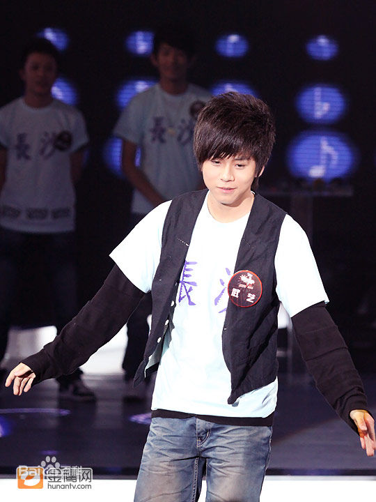 精选武艺(Philip Wu/Philip Lau)在《快乐男声》比赛中的图册