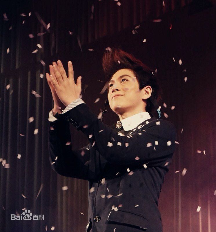 武艺(Philip Wu/Philip Lau)录制节目图集前后照片